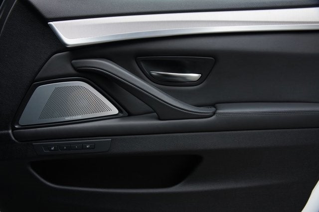 2015 BMW M5 4dr Sdn