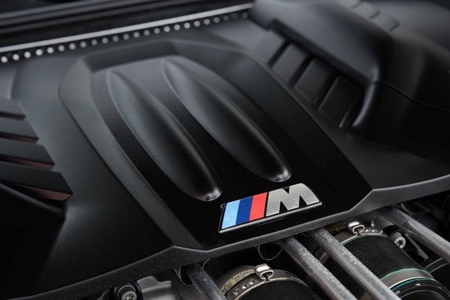 2015 BMW M5 4dr Sdn