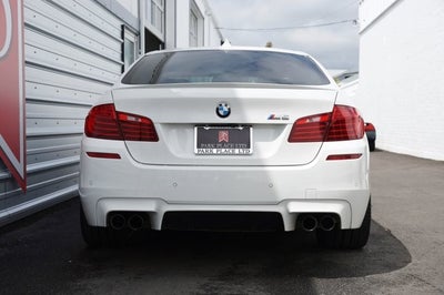 2015 BMW M5 4dr Sdn