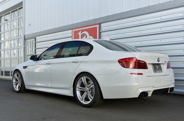 2015 BMW M5 4dr Sdn