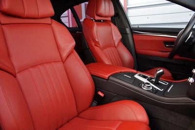 2013 BMW M5 4dr Sdn