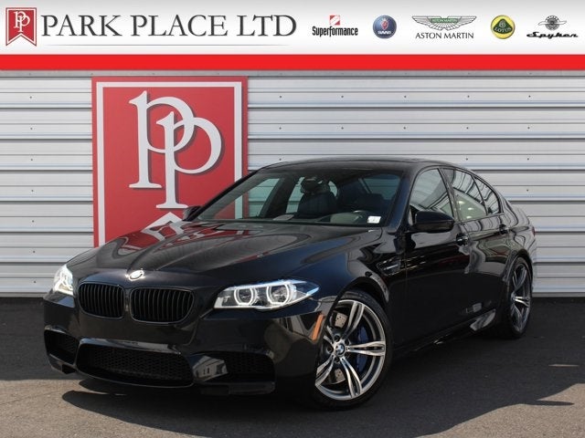 2014 BMW M5 4dr Sdn