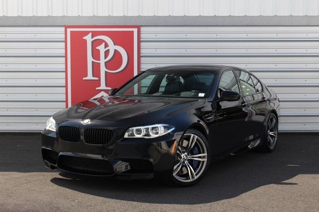2014 BMW M5 4dr Sdn