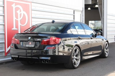2014 BMW M5 4dr Sdn