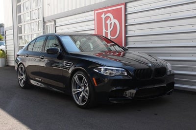 2014 BMW M5 4dr Sdn