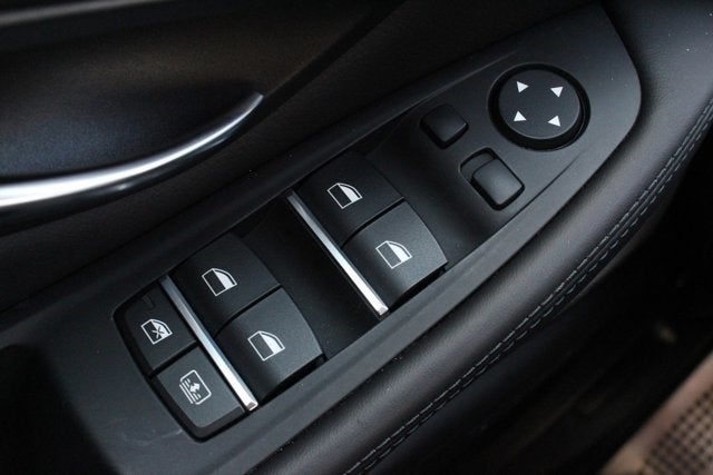 2014 BMW M5 4dr Sdn