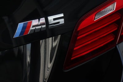 2014 BMW M5 4dr Sdn