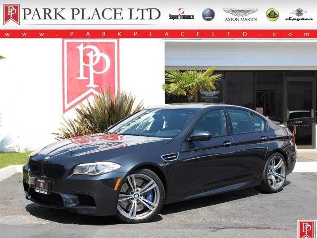 2013 BMW M5 4dr Sdn