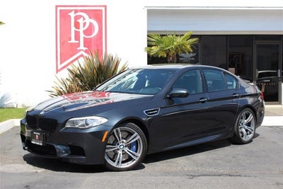 2013 BMW M5 4dr Sdn