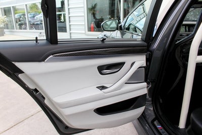 2013 BMW M5 4dr Sdn