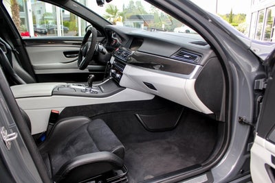 2013 BMW M5 4dr Sdn