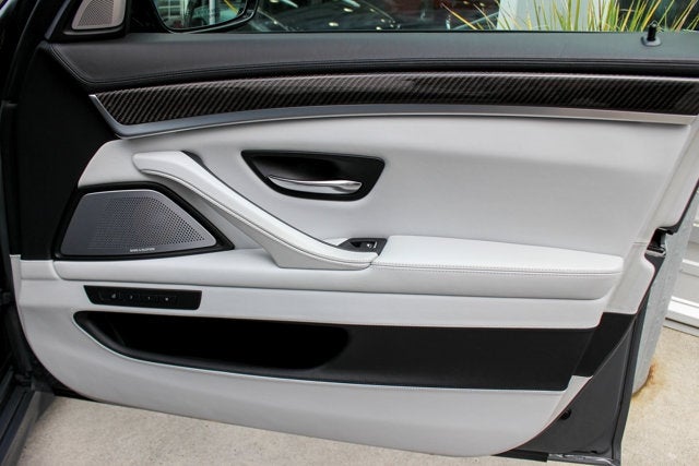 2013 BMW M5 4dr Sdn