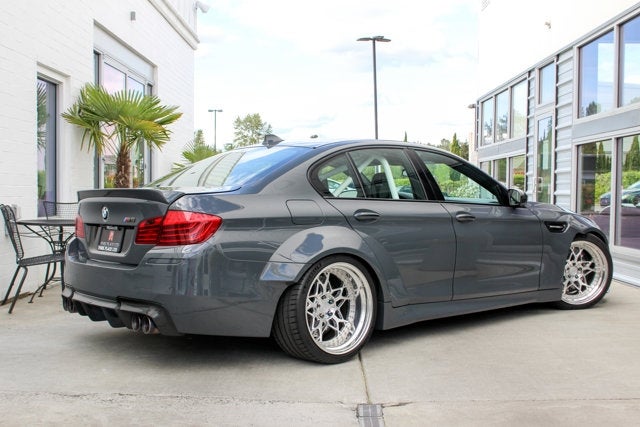 2013 BMW M5 4dr Sdn
