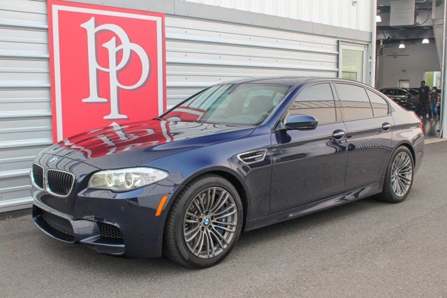 2013 BMW M5 4dr Sdn