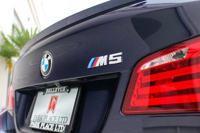 2013 BMW M5 4dr Sdn