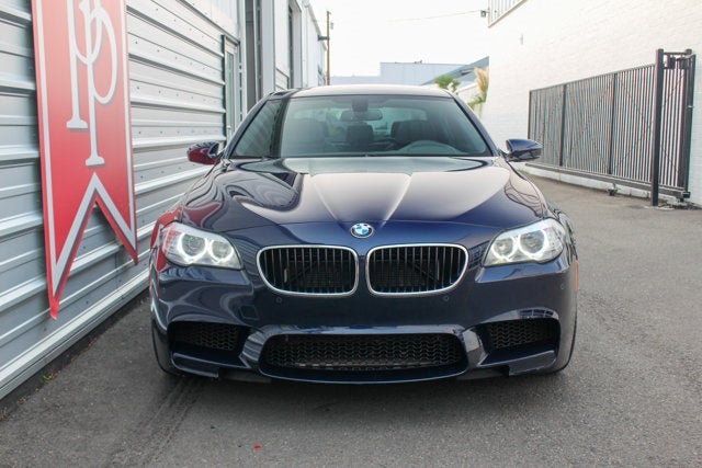 2013 BMW M5 4dr Sdn