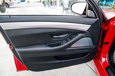 2016 BMW M5 4dr Sdn