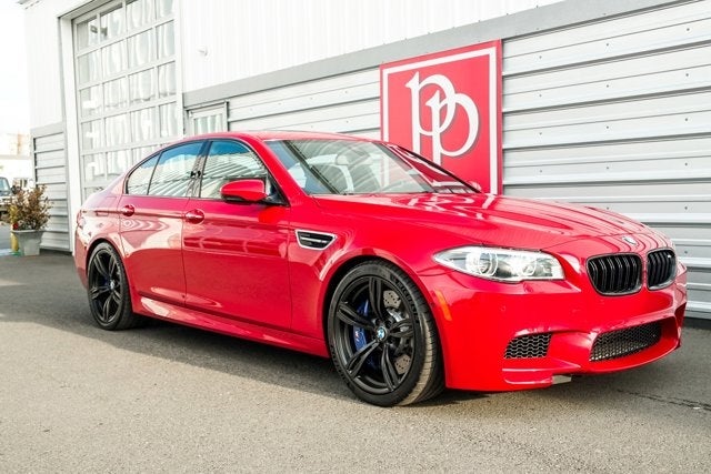 2016 BMW M5 4dr Sdn