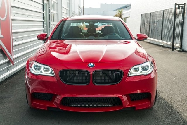 2016 BMW M5 4dr Sdn