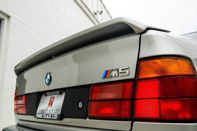 1993 BMW M5 Sedan
