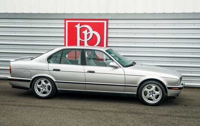 1993 BMW M5 Sedan