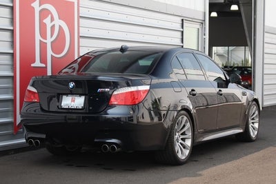 2009 BMW M5 4dr Sdn