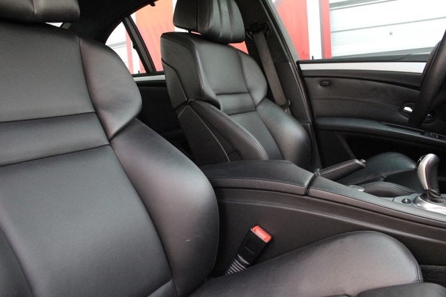 2009 BMW M5 4dr Sdn