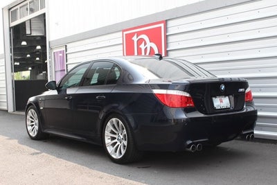 2009 BMW M5 4dr Sdn