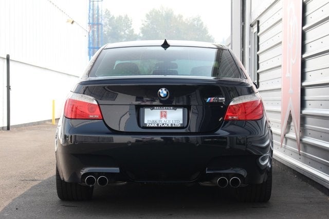 2009 BMW M5 4dr Sdn