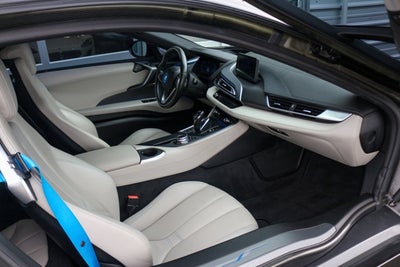 2014 BMW i8 2dr Cpe