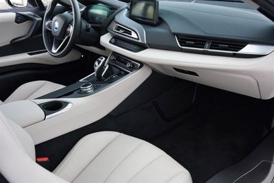 2015 BMW i8 Giga World