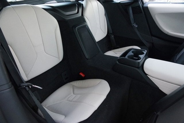 2015 BMW i8 Giga World