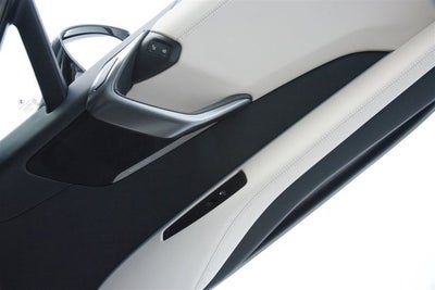 2015 BMW i8 Giga World