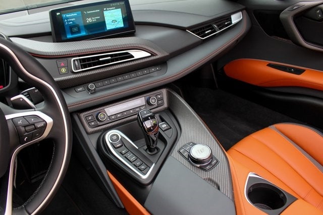 2019 BMW i8 Roadster