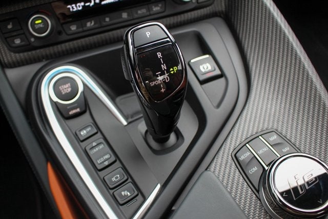 2019 BMW i8 Roadster