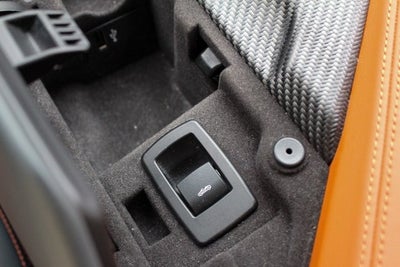 2019 BMW i8 Roadster