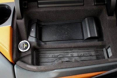 2019 BMW i8 Roadster