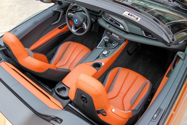 2019 BMW i8 Roadster