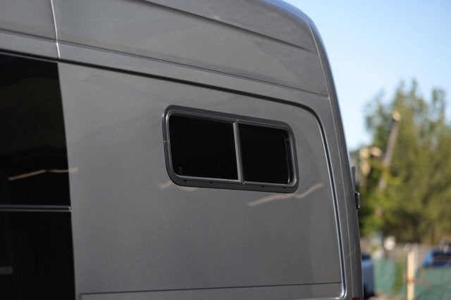 2019 Mercedes-Benz Sprinter Crew Van 2500 High Roof V6 144" 4WD