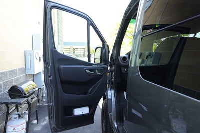 2019 Mercedes-Benz Sprinter Crew Van 2500 High Roof V6 144" 4WD