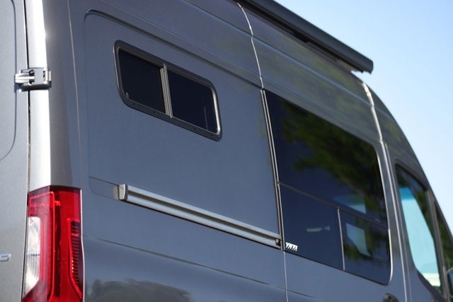 2019 Mercedes-Benz Sprinter Crew Van 2500 High Roof V6 144" 4WD