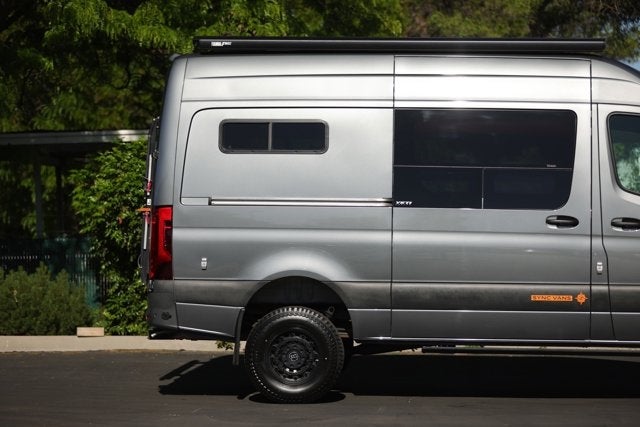 2019 Mercedes-Benz Sprinter Crew Van 2500 High Roof V6 144" 4WD