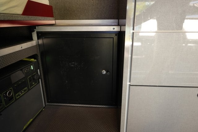 2019 Mercedes-Benz Sprinter Crew Van 2500 High Roof V6 144" 4WD