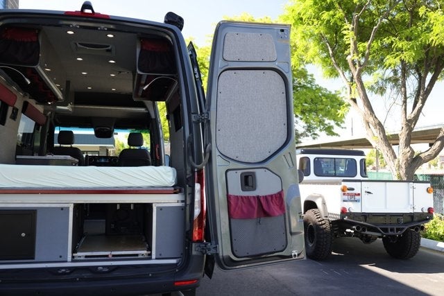 2019 Mercedes-Benz Sprinter Crew Van 2500 High Roof V6 144" 4WD