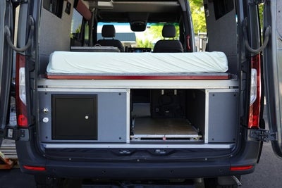 2019 Mercedes-Benz Sprinter Crew Van 2500 High Roof V6 144" 4WD