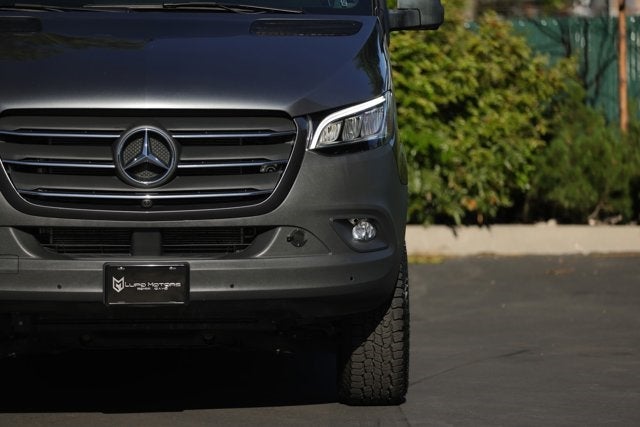 2019 Mercedes-Benz Sprinter Crew Van 2500 High Roof V6 144" 4WD