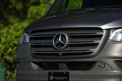 2019 Mercedes-Benz Sprinter Crew Van 2500 High Roof V6 144" 4WD