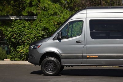 2019 Mercedes-Benz Sprinter Crew Van 2500 High Roof V6 144" 4WD