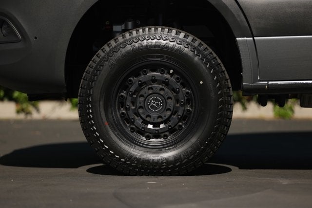 2019 Mercedes-Benz Sprinter Crew Van 2500 High Roof V6 144" 4WD