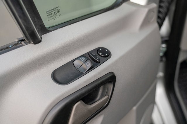 2018 Mercedes-Benz Sprinter Passenger Van 2500 Standard Roof V6 144" RWD